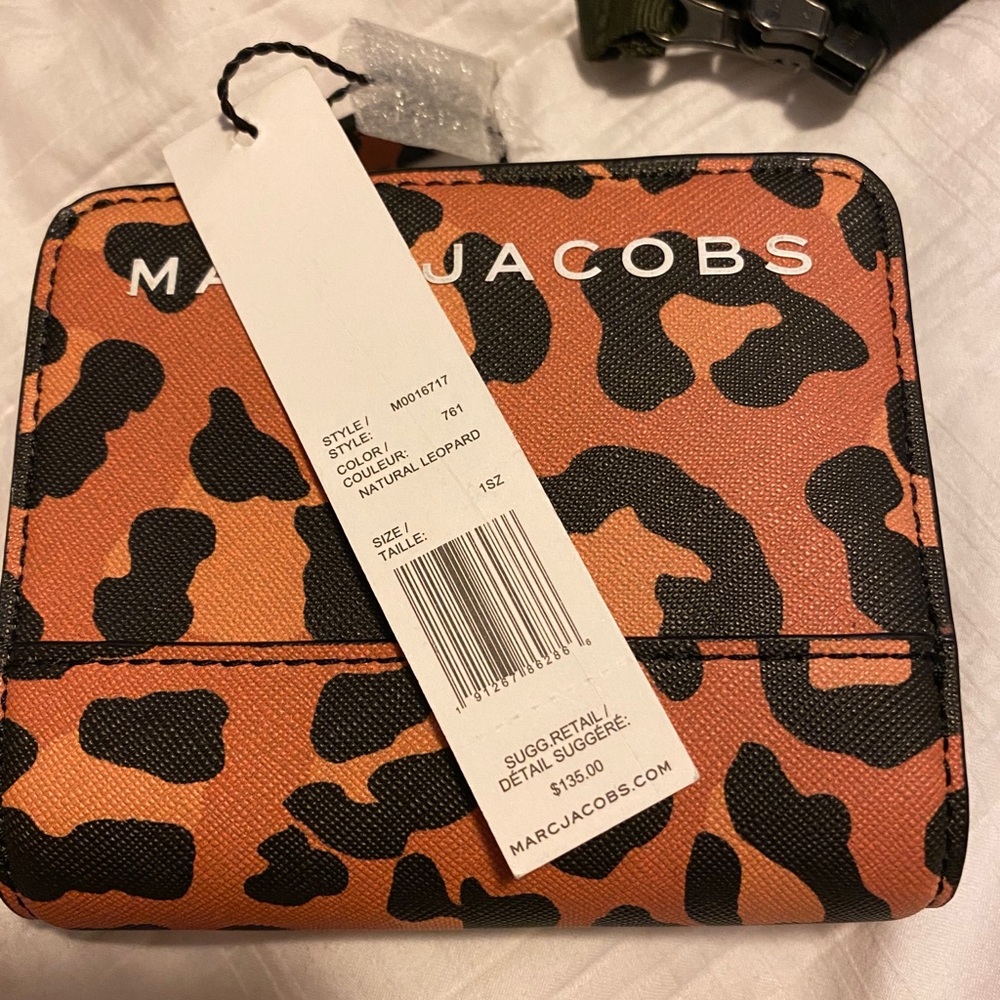 Designer wallets - Picture 3 of 3